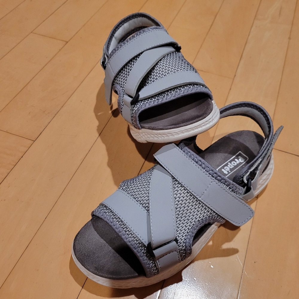 Propet Sandals - Picture 4 of 6